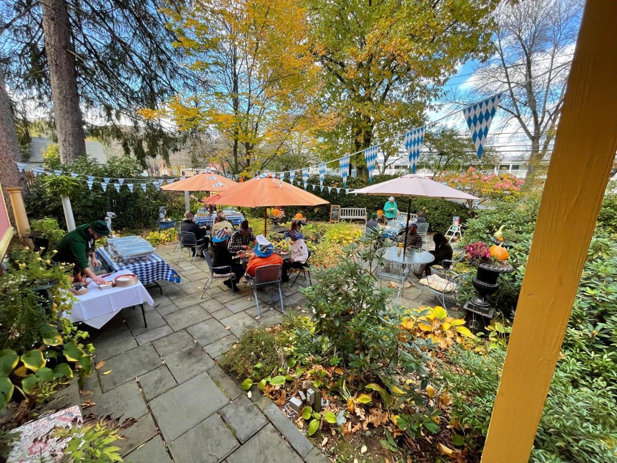 The Village Of 4* Woodstock