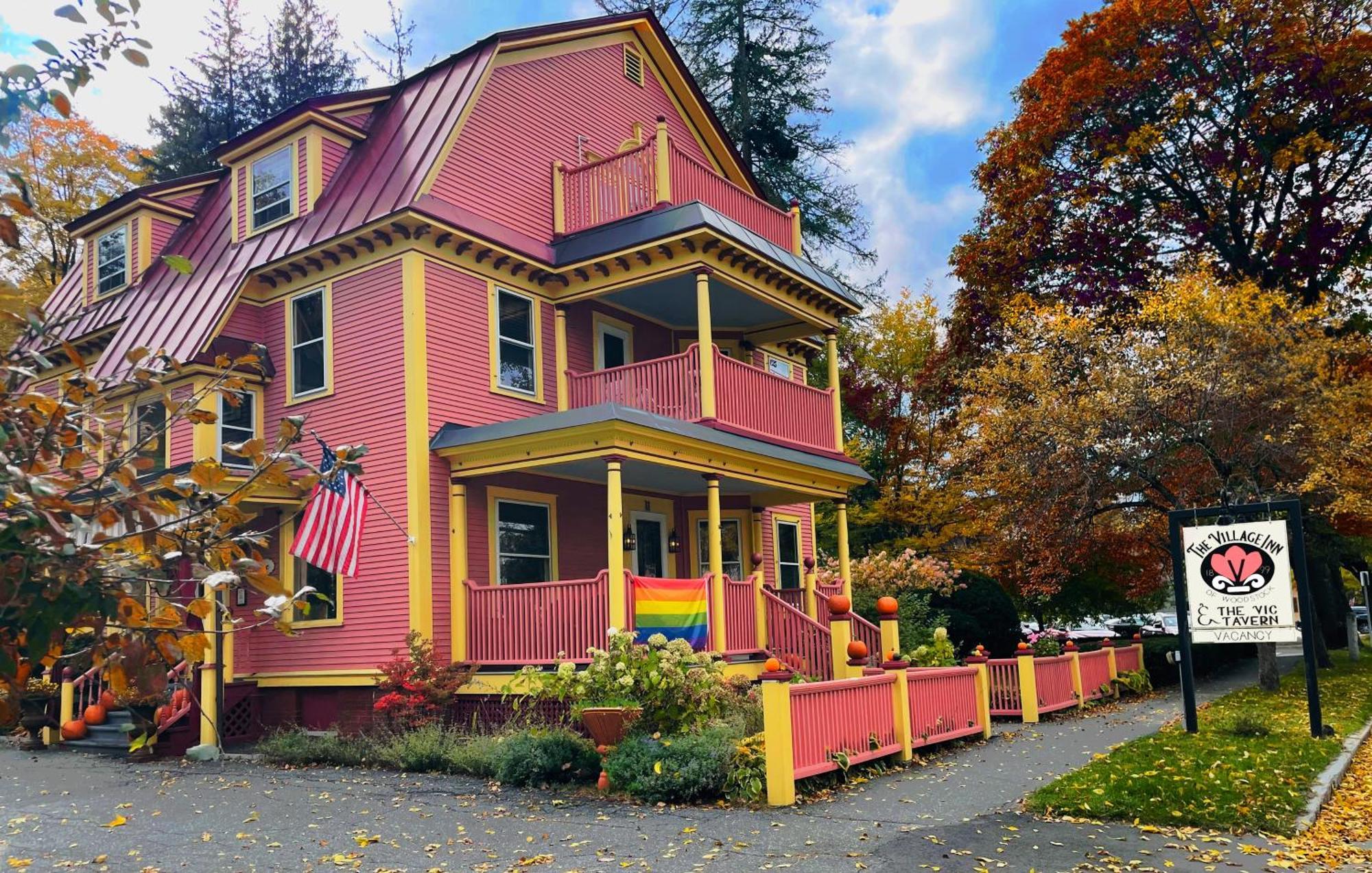 The Village Of Bed & Breakfast Woodstock