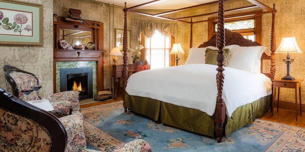 The Village Of Bed & Breakfast