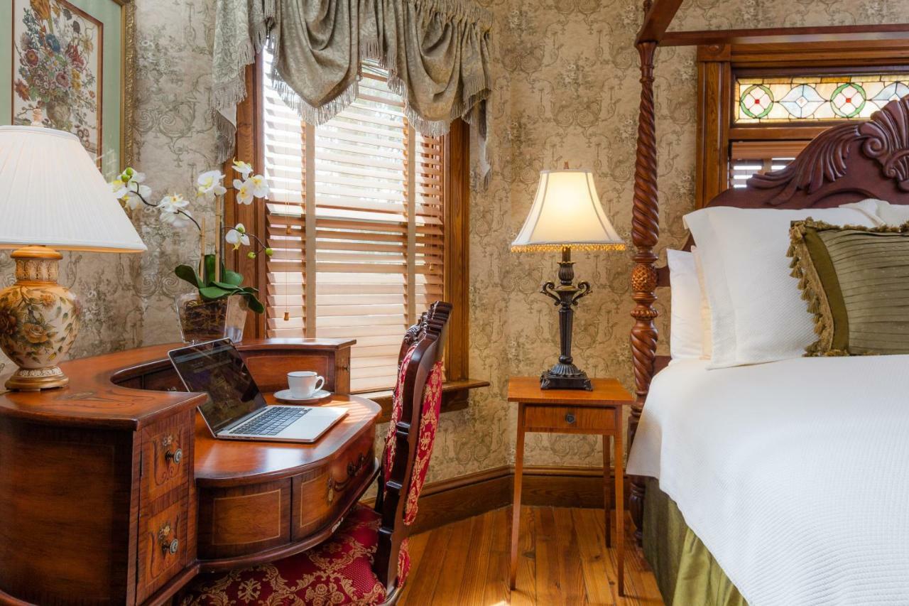 The Village Of Bed & Breakfast